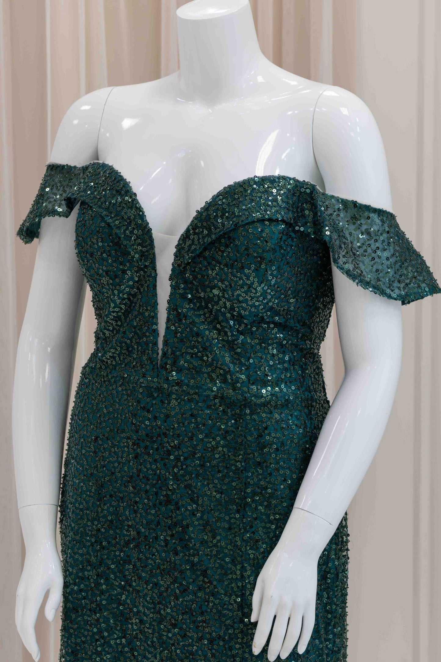 Eloise Sequin Evening Gown in Green