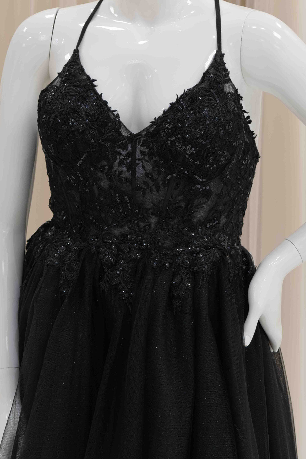 Applique Bodice Tie Back Cocktail Dress in Black