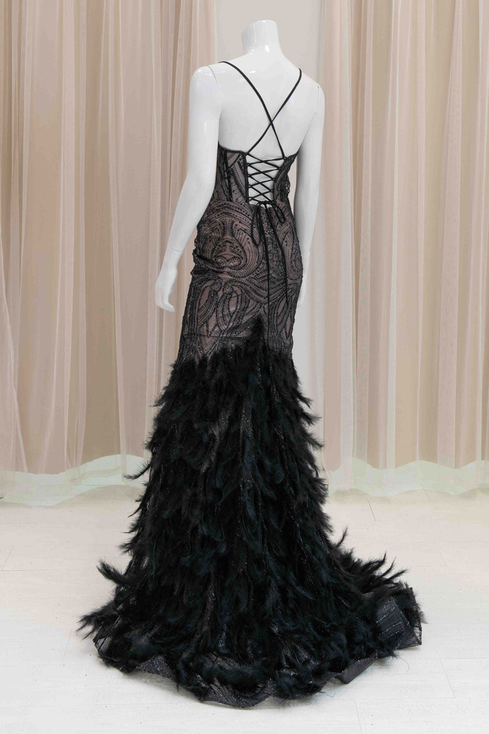 Sexy Prom Dress with Feathers