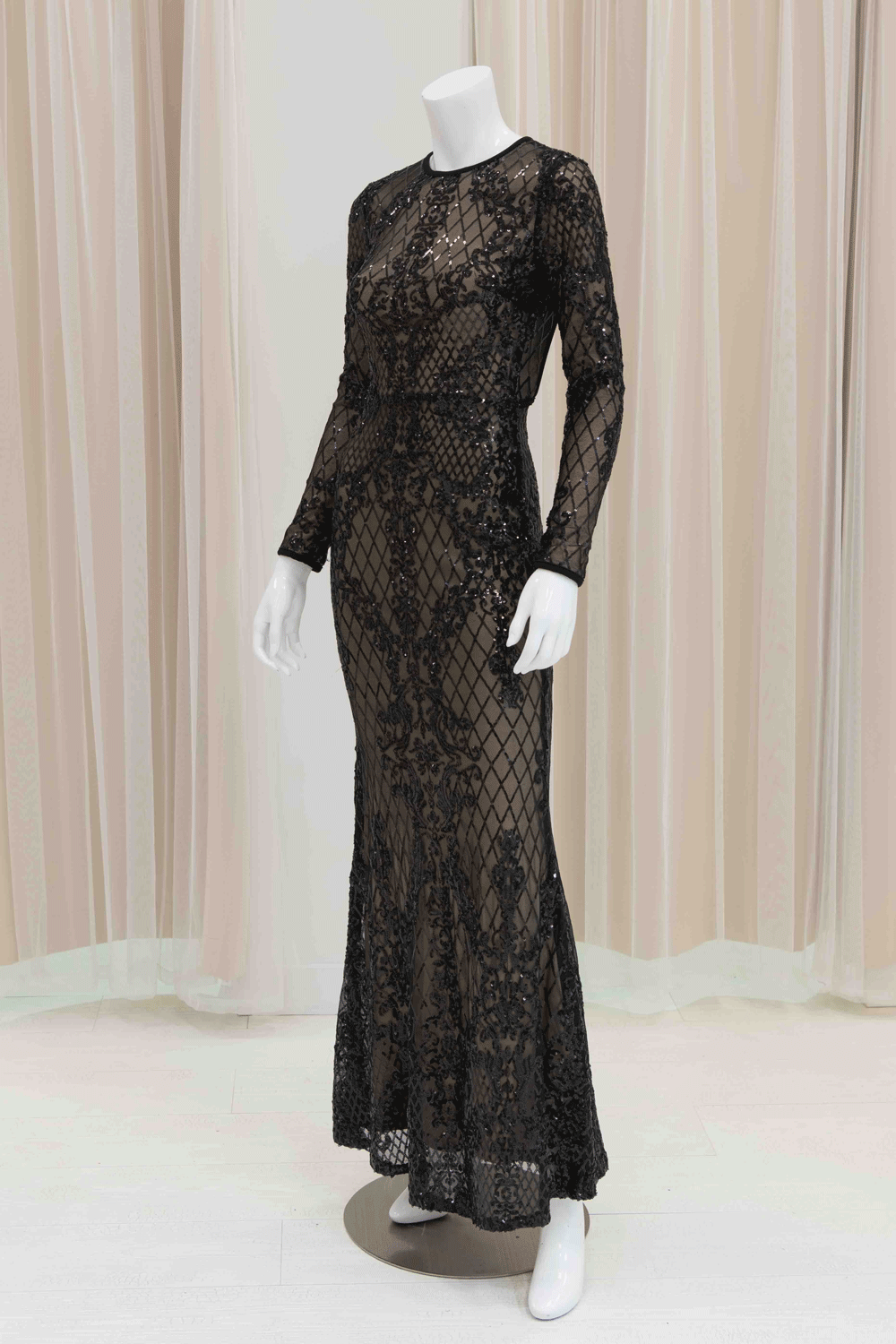 Sexy Sequin Long Sleeve Evening Gown for a Gala