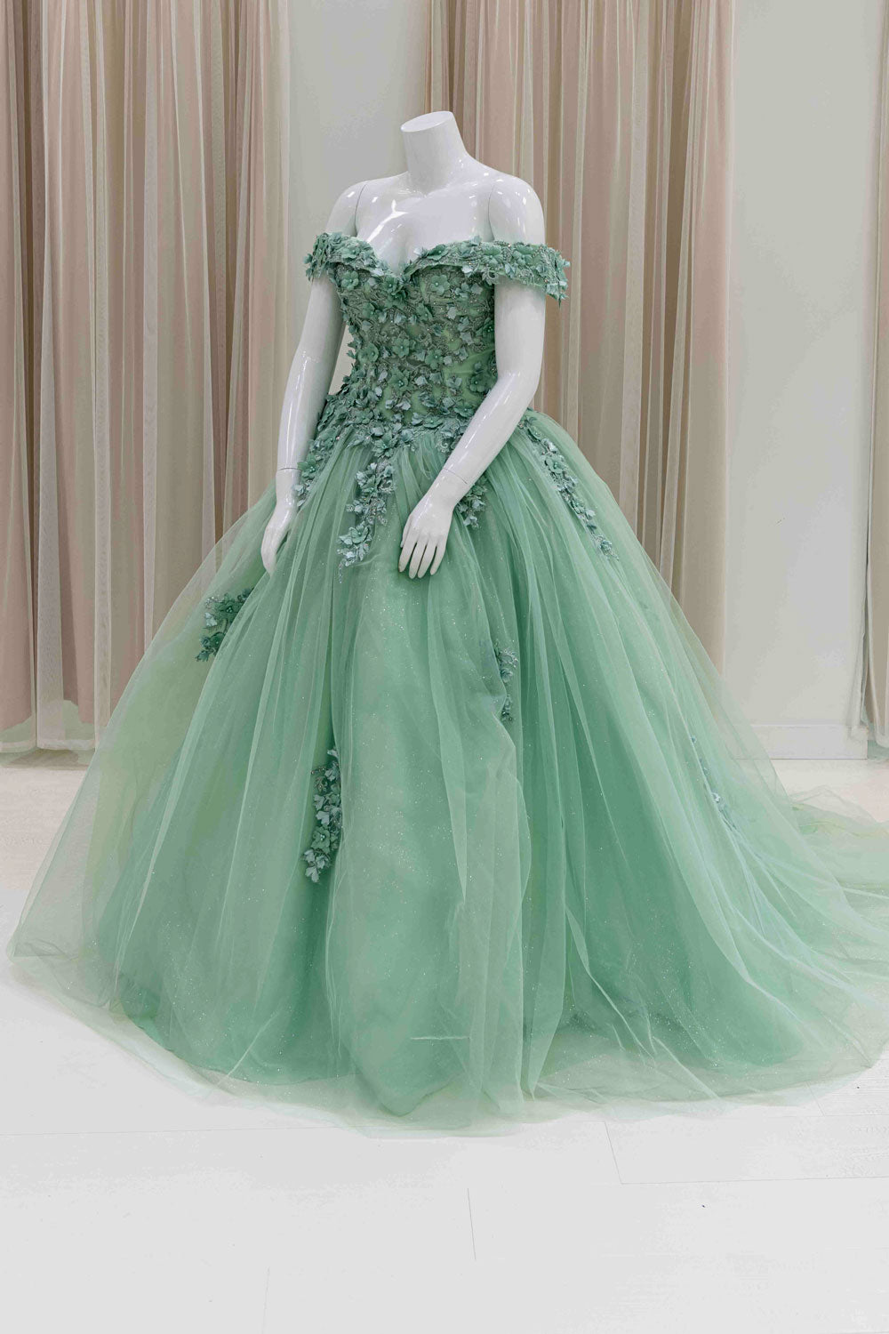Mint Green Quinceanera Dress with Train