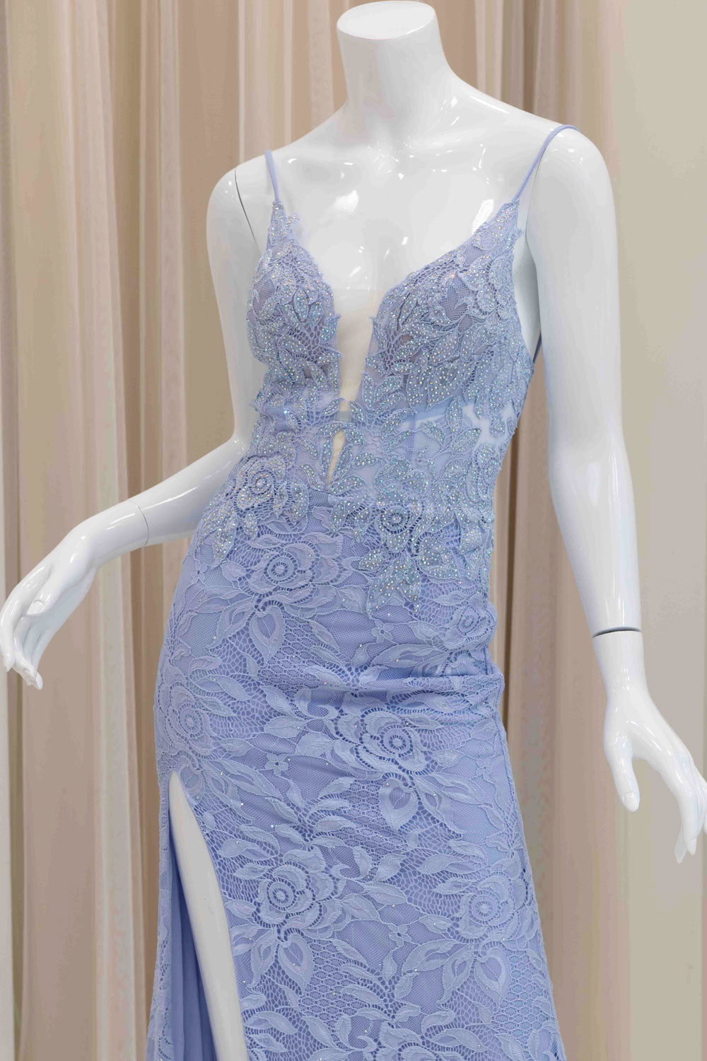 Chanell Lace Evening Dress in Lavender