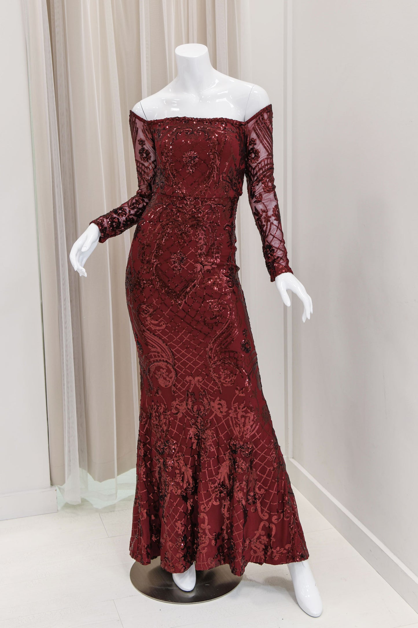 Chelsea Sequin Long Sleeve Evening Gown in Burgundy