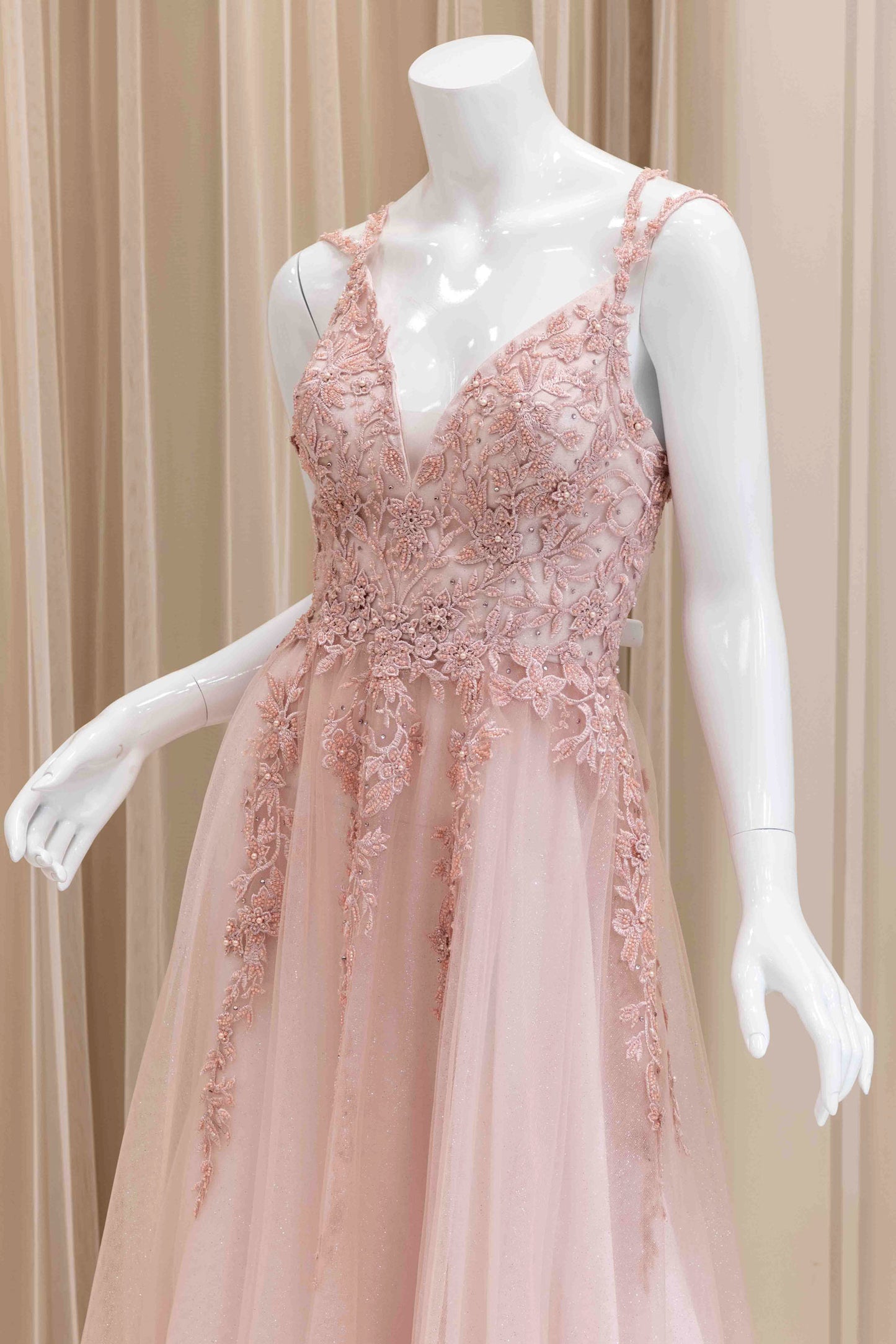 Havilah Applique Spaghetti Strap Evening Dress in Dusty Rose