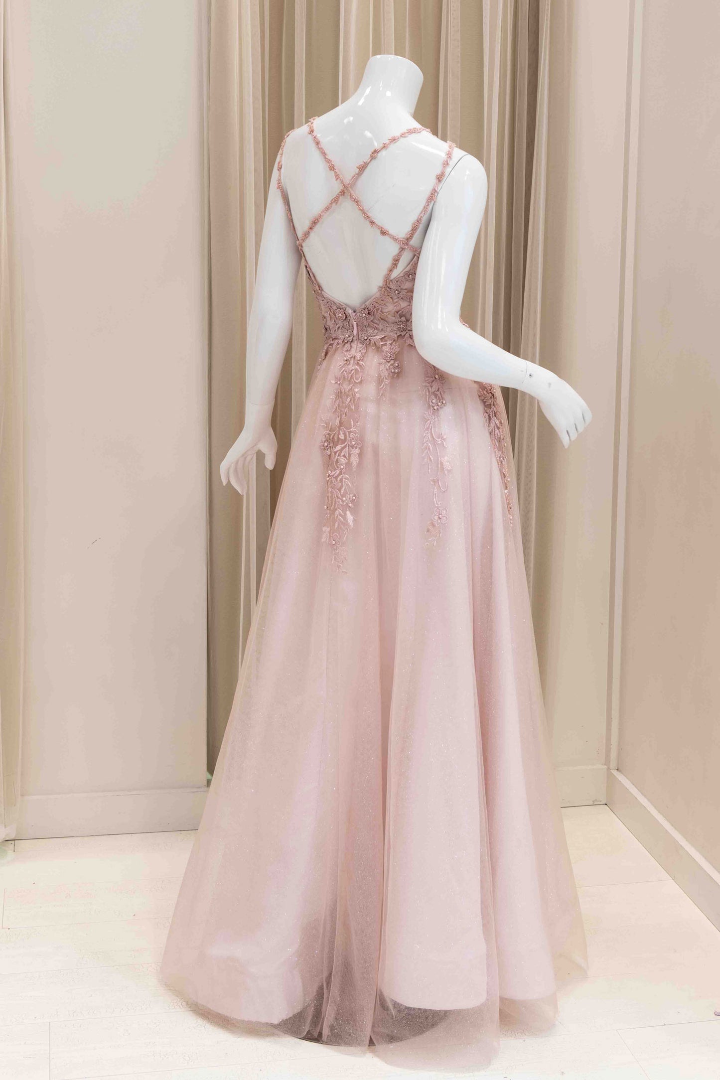 Havilah Applique Spaghetti Strap Evening Dress in Dusty Rose