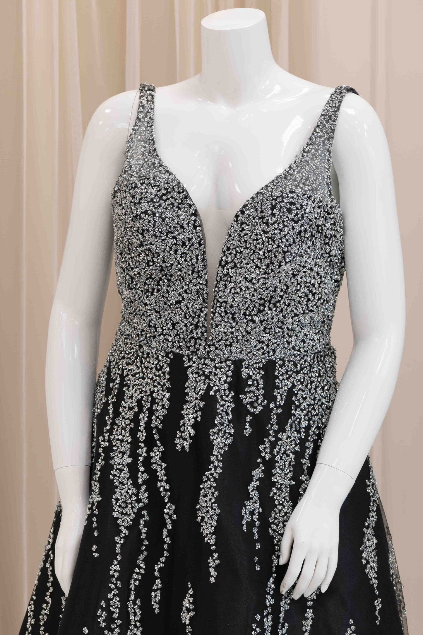 Melina Sequin Ball Gown in Black