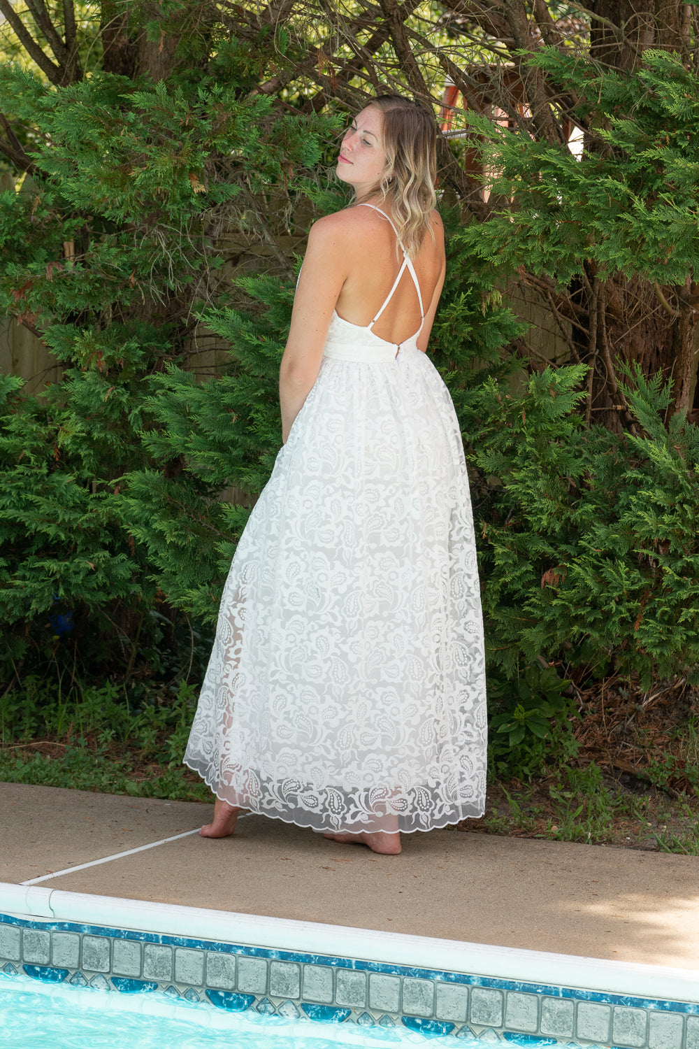 Saniyah Lace Evening Gown in White